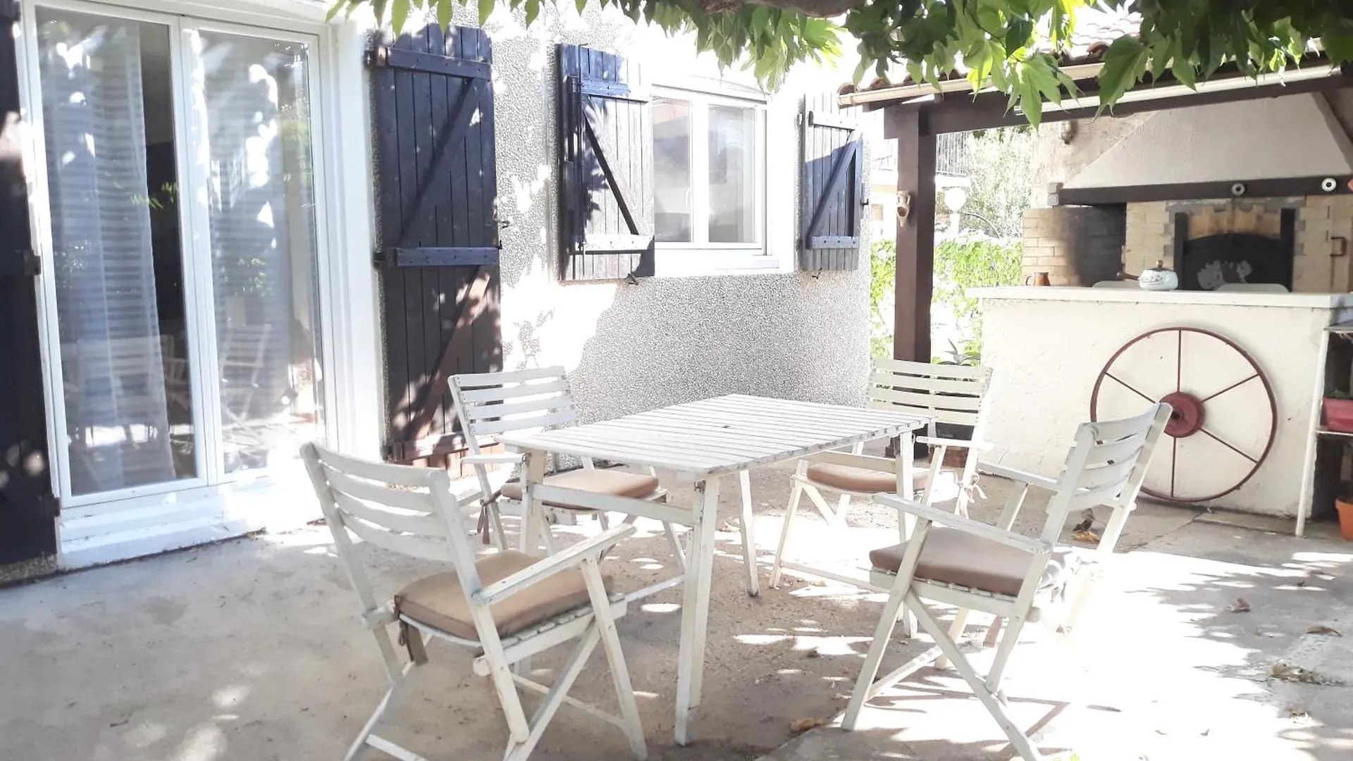 Gite En Provence Istres France
