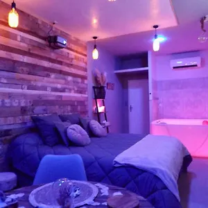 La Côté Pool-house Piscine&jacuzzi Privatifs Istres