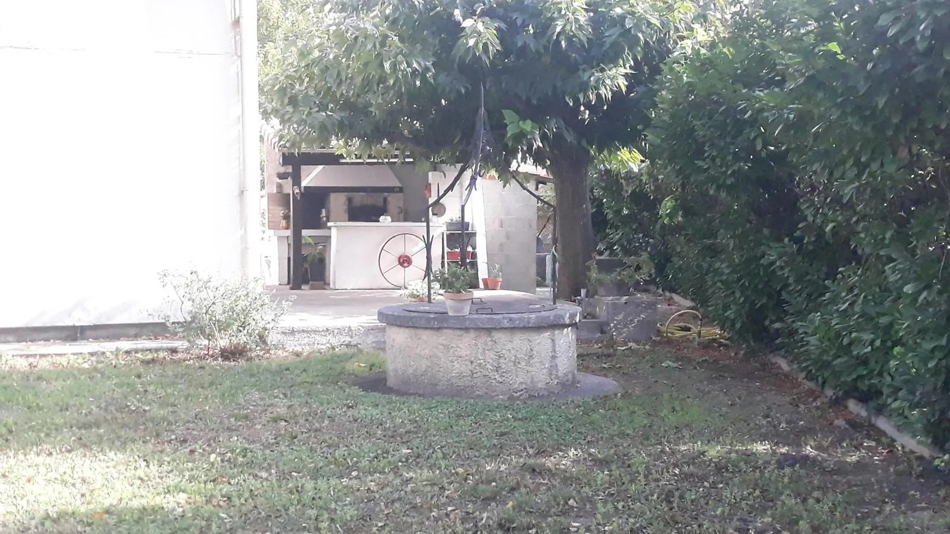 איסטרס Gite En Provence